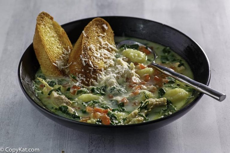 Macaroni Grill Chicken Toscana Soup