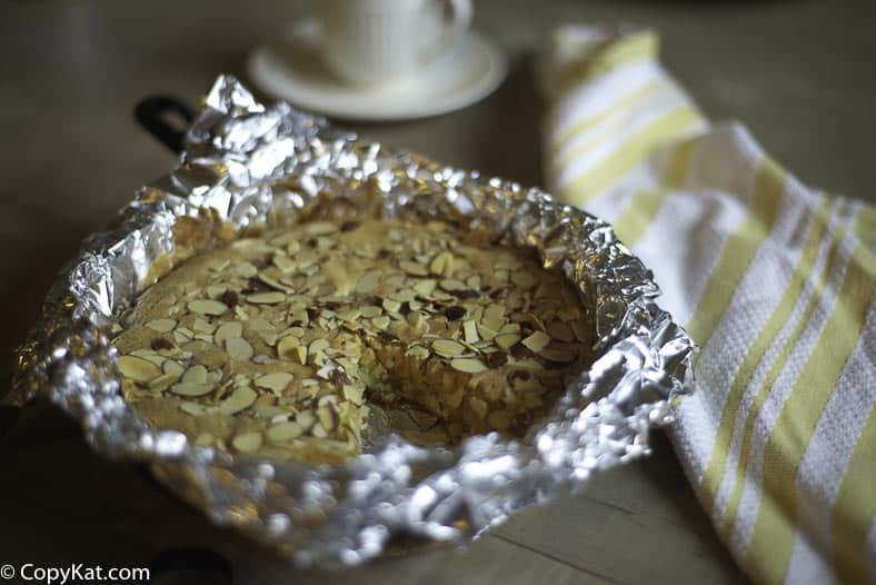 Iron Skillet Coffee Cake is perfect to serve with coffee. Easy to make, and you have everything you need in your pantry. #homemade