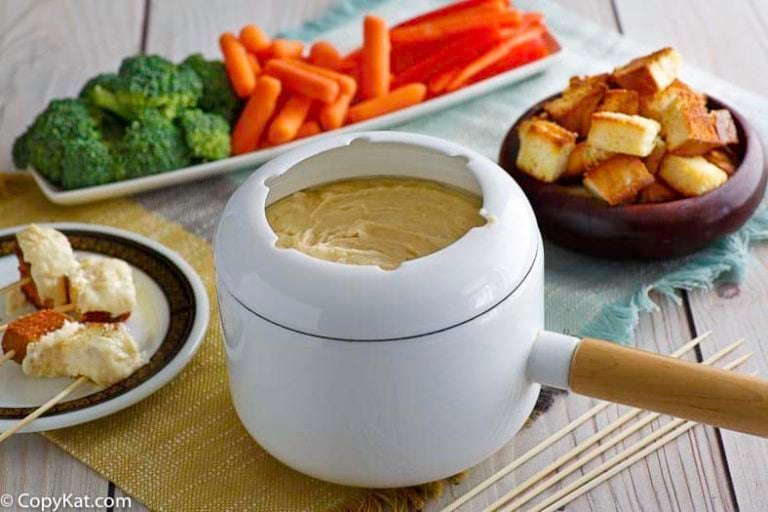 The Melting Pot Traditional Swiss Fondue