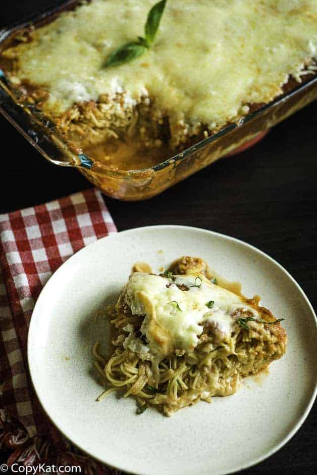 cheesy spaghetti pie casserole