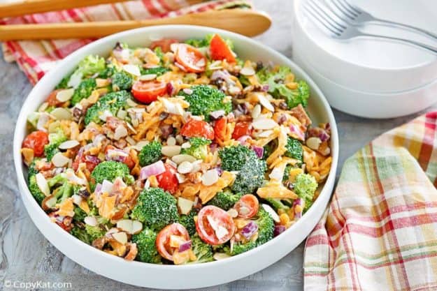 Luby's Shredded Carrot Salad