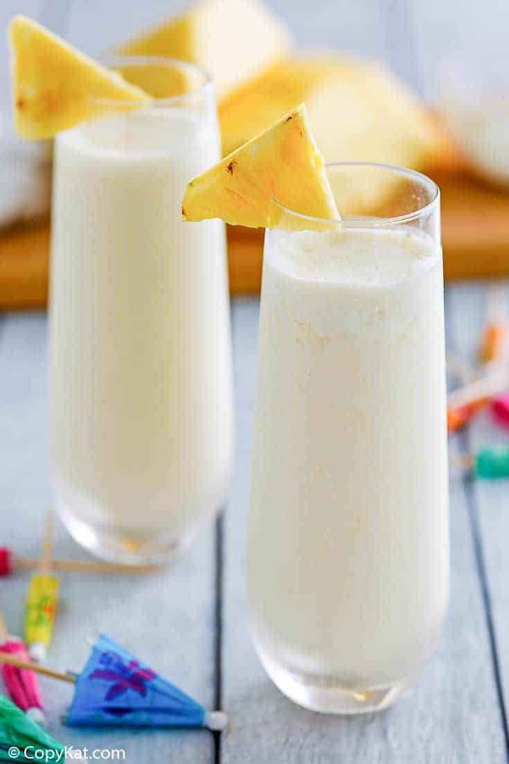 two glasses of pina colada smoothie