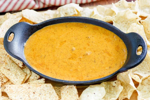 Slow Cooker Chilis Skillet Queso