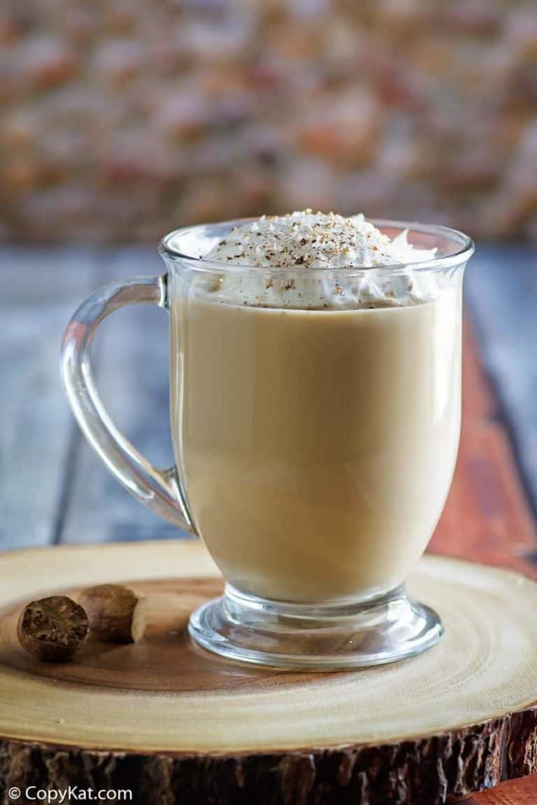 homemade Starbucks eggnog latte in a glass mug