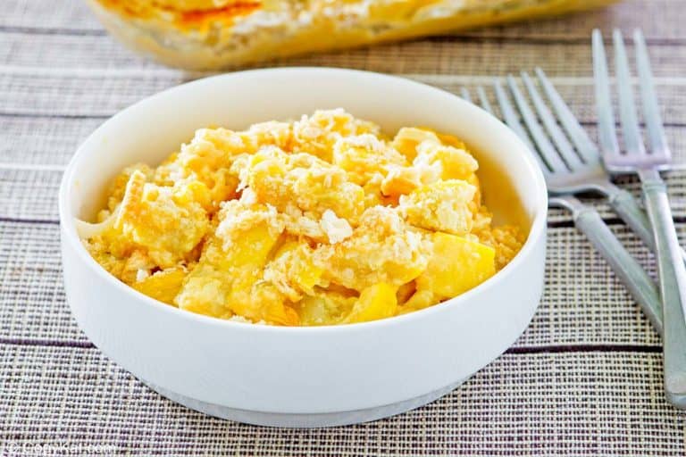 Southern Squash Casserole with Ritz Cracker Topping
