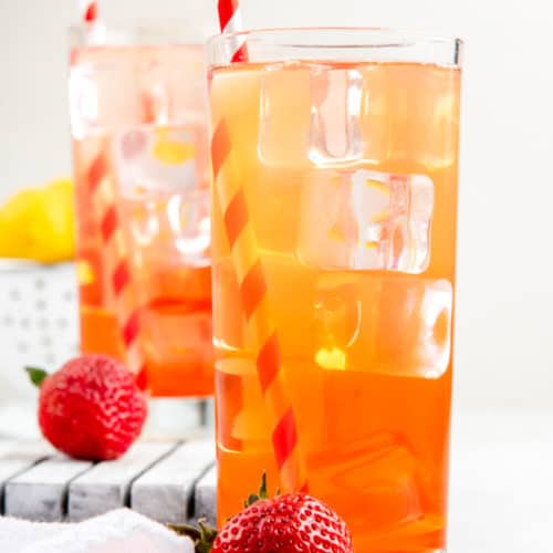 homemade Sonic Strawberry Lemonade in two glasses.