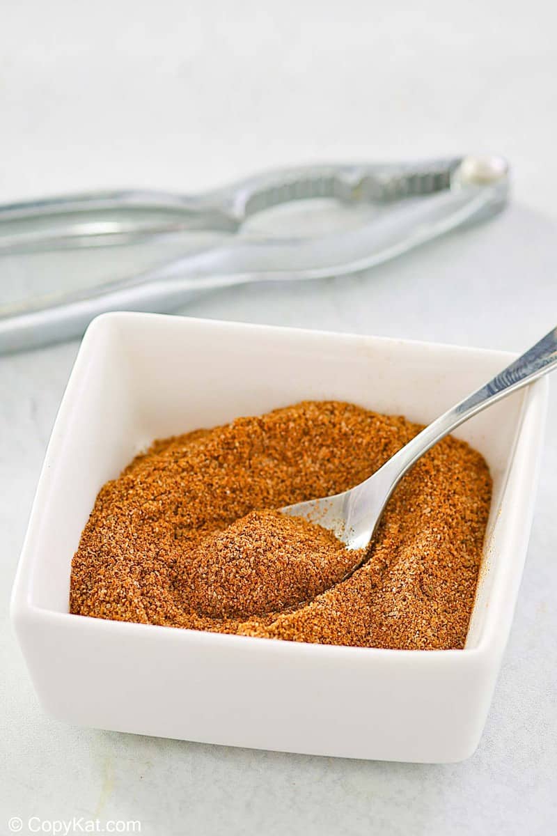 homemade old bay seasoning in a small square bowl.