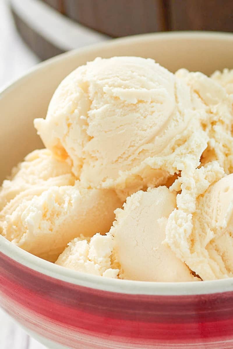 homemade French vanilla ice cream in a colorful bowl.