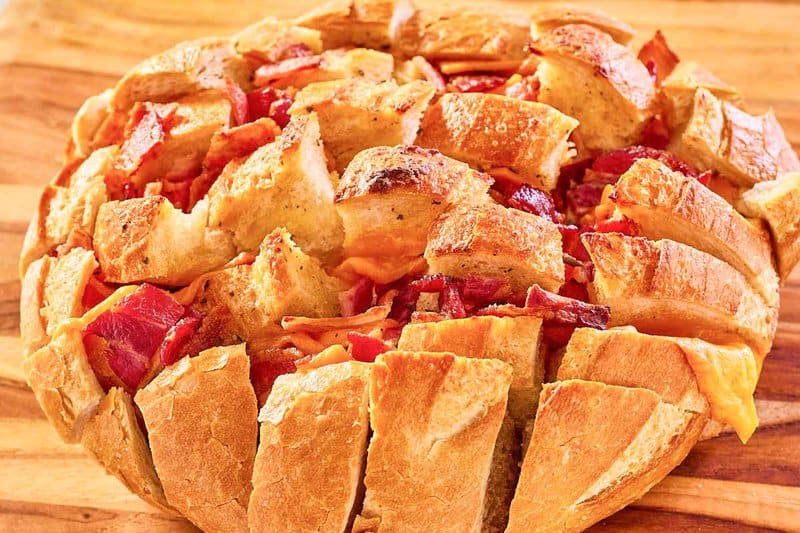 Cheesy Bacon Ranch Pull Apart Bread