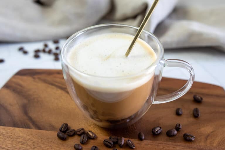 Starbucks Oleato Caffe Latte with Oat Milk