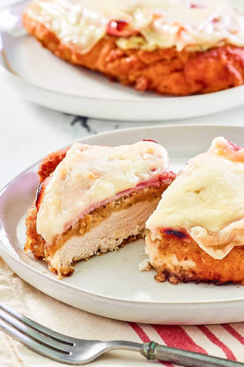 Copycat Luby's chicken durango on plates.