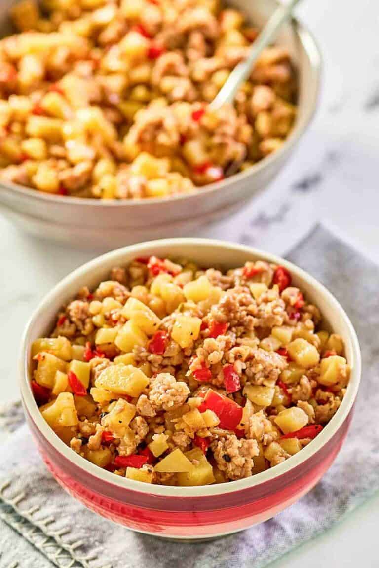 Sausage hash in two bowls.