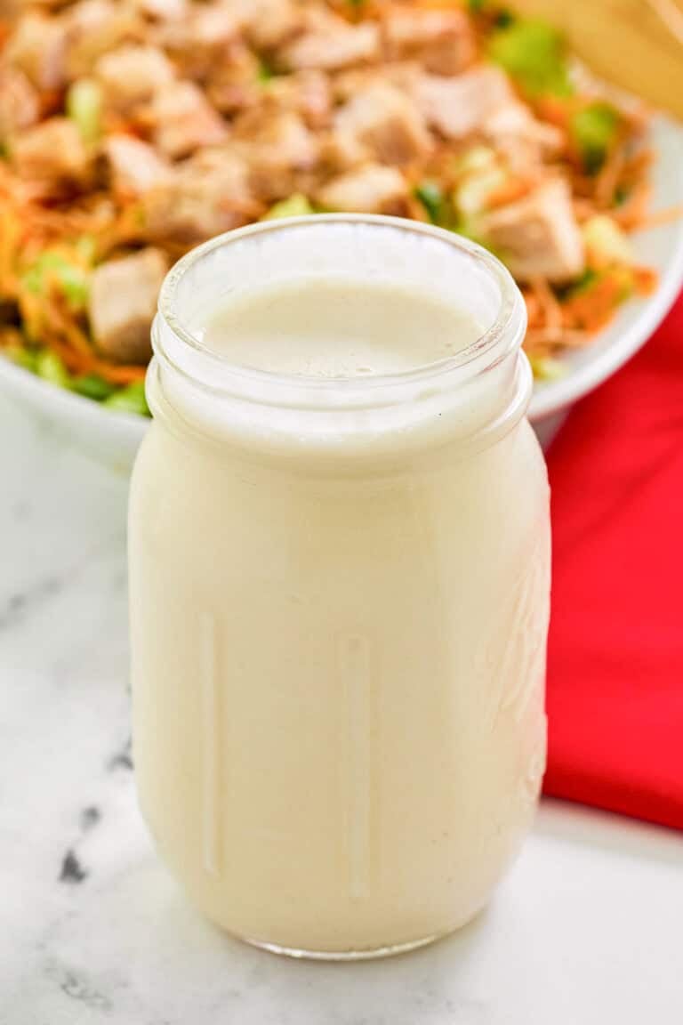 Copycat Applebee's oriental salad dressing in a mason jar.