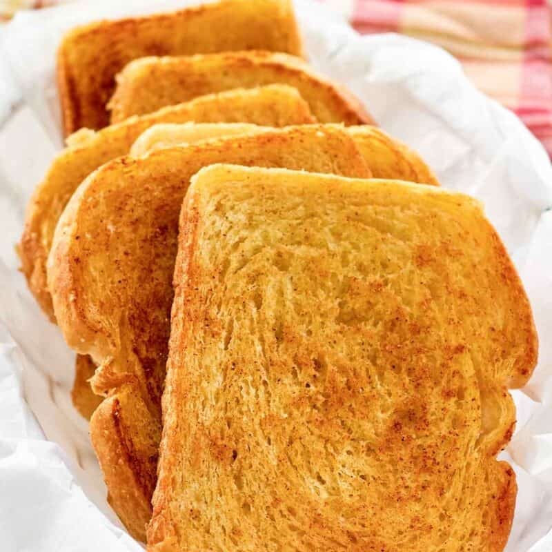 A basket of thick garlic toast.